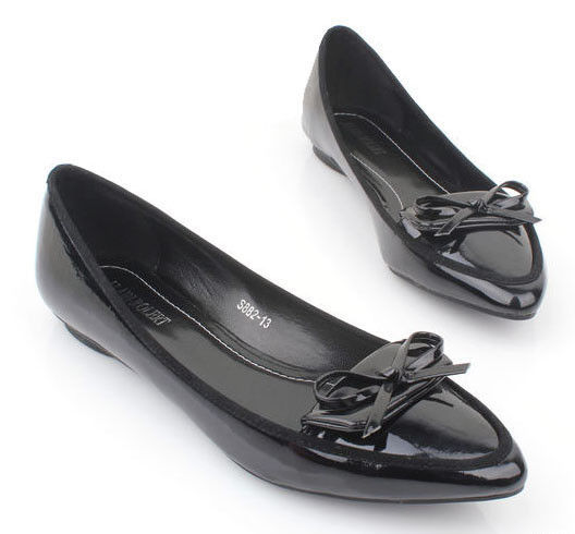 BLACK BOW WITH SYNTHETIC FLATS - product image  