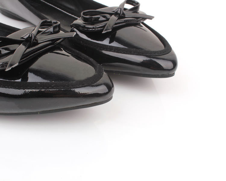 BLACK BOW WITH SYNTHETIC FLATS - product image  