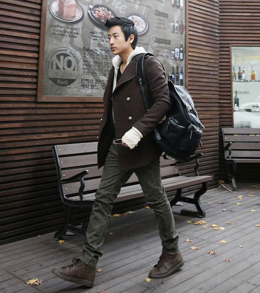 BACKPACK WITH CONTRAST POCKETS - product image  