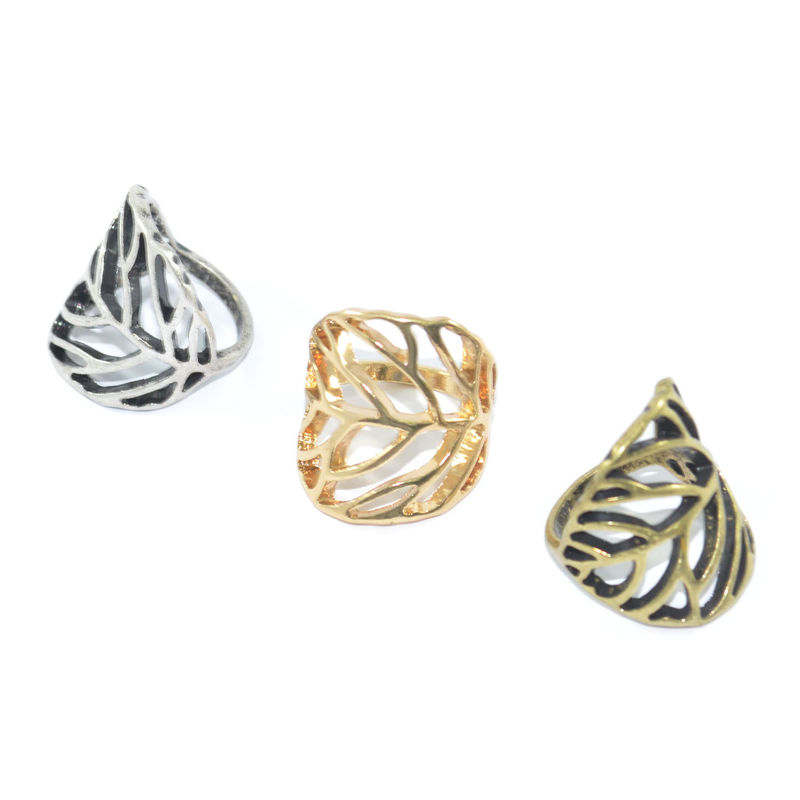 HOLLOW CURVE LEAF RING - product image  
