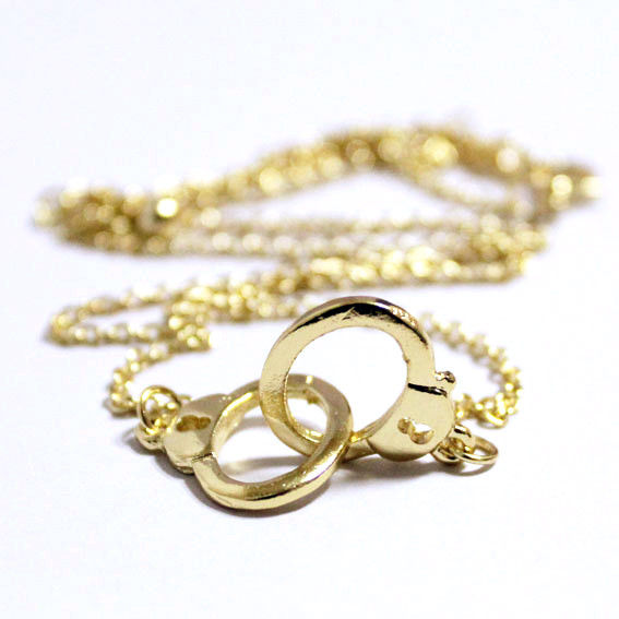 HAND CUFF NECKLACE - product image  