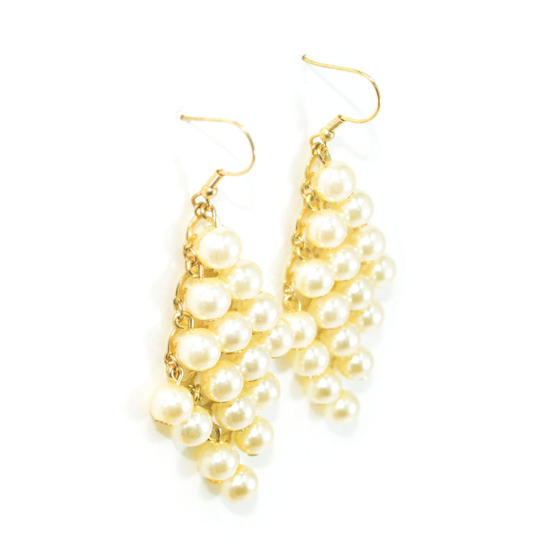 GOLD TONE RHOMBUS WITH PEARLS DROP EARRINGS - product image  