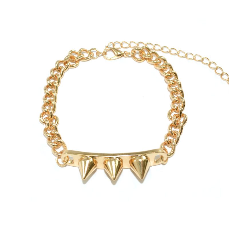 GOLD TONE CHAIN WITH TRIPLE SPIKE PENDANT BRACELET - product image  
