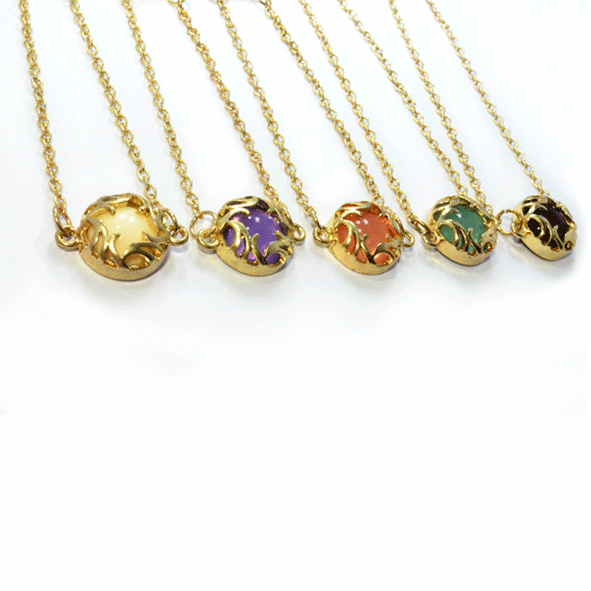 GOLD TONE CHAIN WITH CRYSTAL BRACELET - product image  