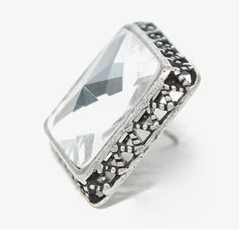 GLASS EARRINGS - product image  