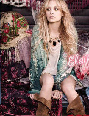 GEOMETRIC NECKLACE - product image  