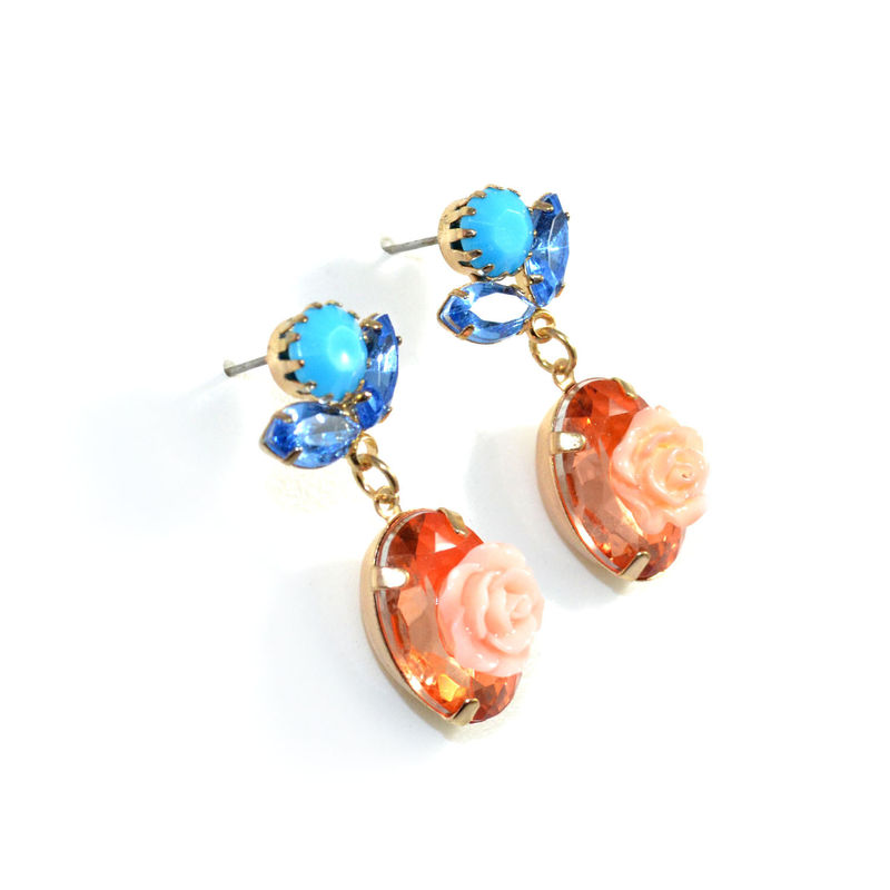 FLOWERS WITH CRYSTALS DROP EARRINGS - product image  
