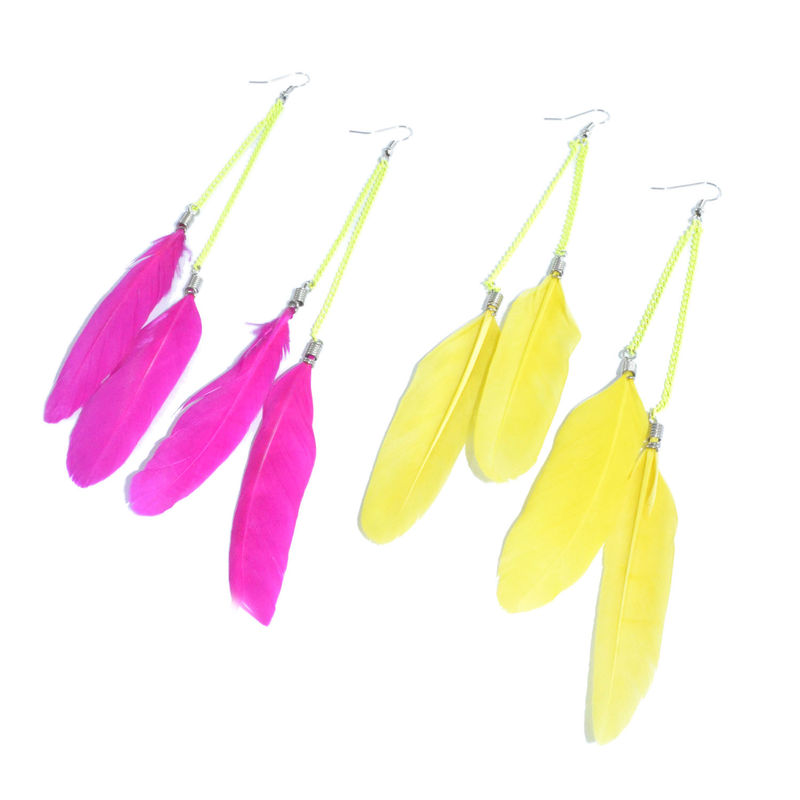 FEATHER WITH CHAIN EARRINGS - product image  
