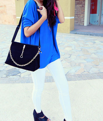 FAUX LEATHER WITH GOLDEN CHAIN BAG - product image  