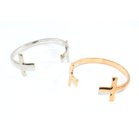 DOUBLE CROSS BANGLE - product image  