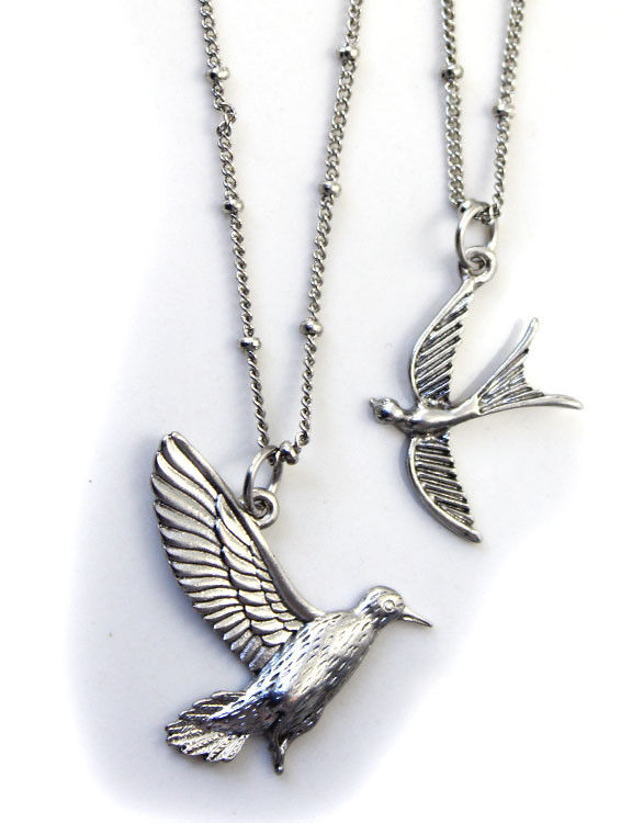 DOUBLE BIRDS NECKLACE - product image  