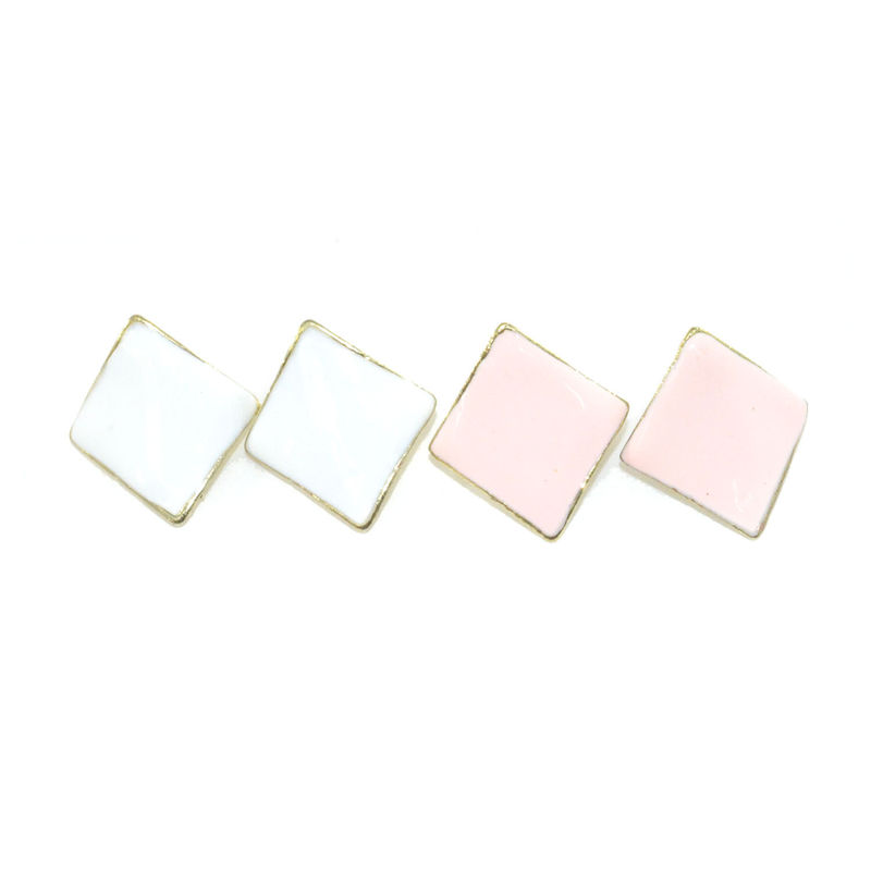 CURVE SQUARE EARRINGS - product image  
