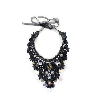 CRYSTALS AND FLOWERS LACE COLLAR NECKLACE - product image  