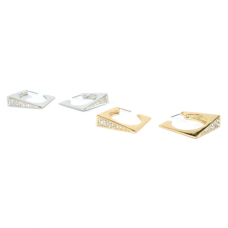 CRYSTAL METALLIC SQUARE EARRINGS - product image  