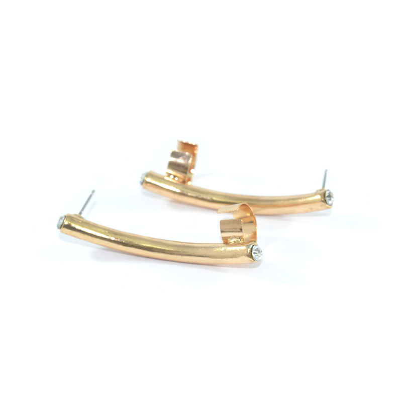 CRYSTAL DECOR CURVE METAL EAR CUFF - product image  