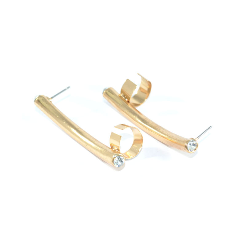 CRYSTAL DECOR CURVE METAL EAR CUFF - product image  