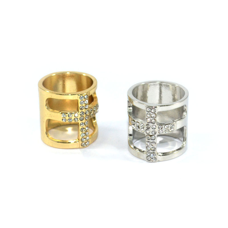 CRYSTAL CROSS RING - product image  