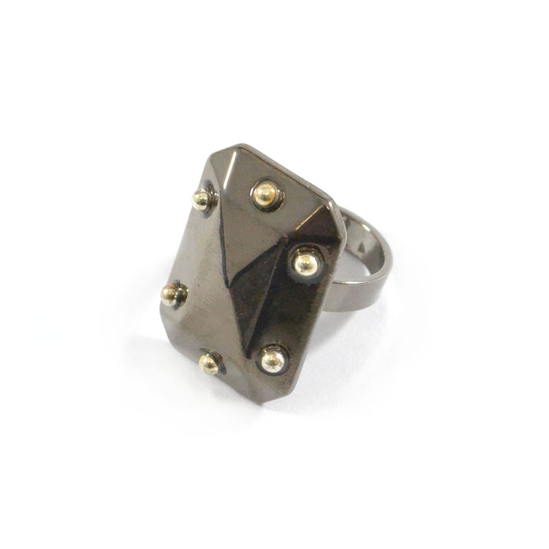 SHINY RECTANGULAR PYRAMID RING - product image  