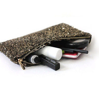 SEQUIN CLUTCH BAG - product image  
