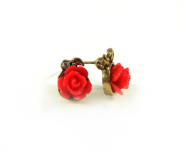 ROSE EAR STUD - product image  