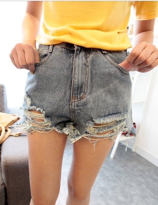 RIP AND FRAYED DENIM SHORTS - product image  