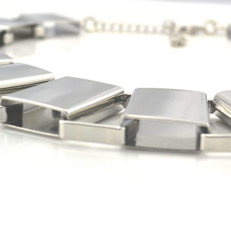 RECTANGULAR CHAIN LINK NECKLACE - product image  