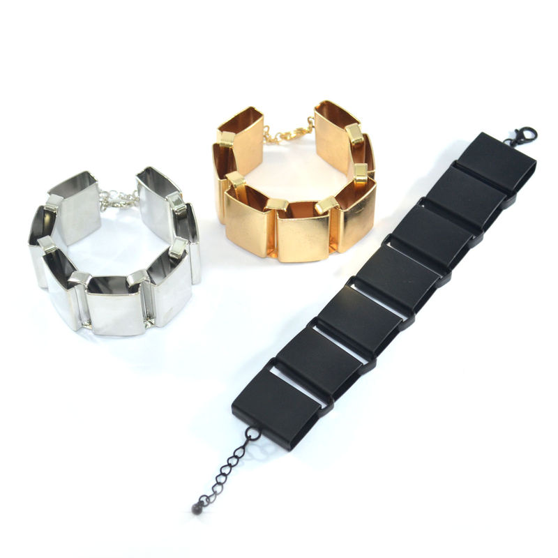 RECTANGULAR CHAIN LINK BRACELET - product image  