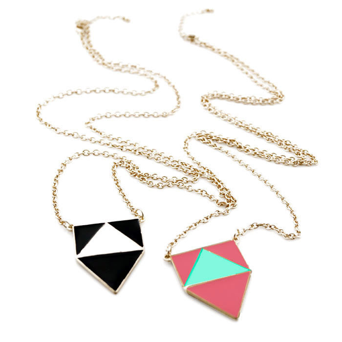 RECTANGLE WITH TRIANGLE NECKLACE - product images