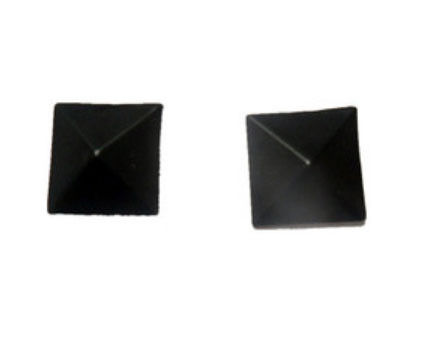 PYRAMID EAR STUD - product image  