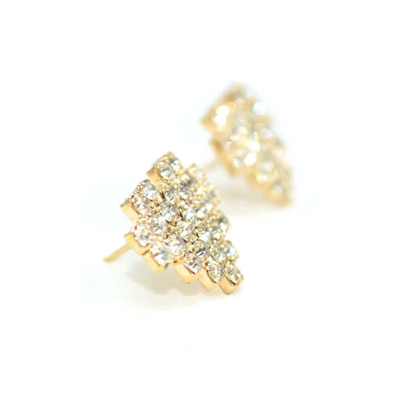 PIXEL HEART STUD EARRINGS - product image  