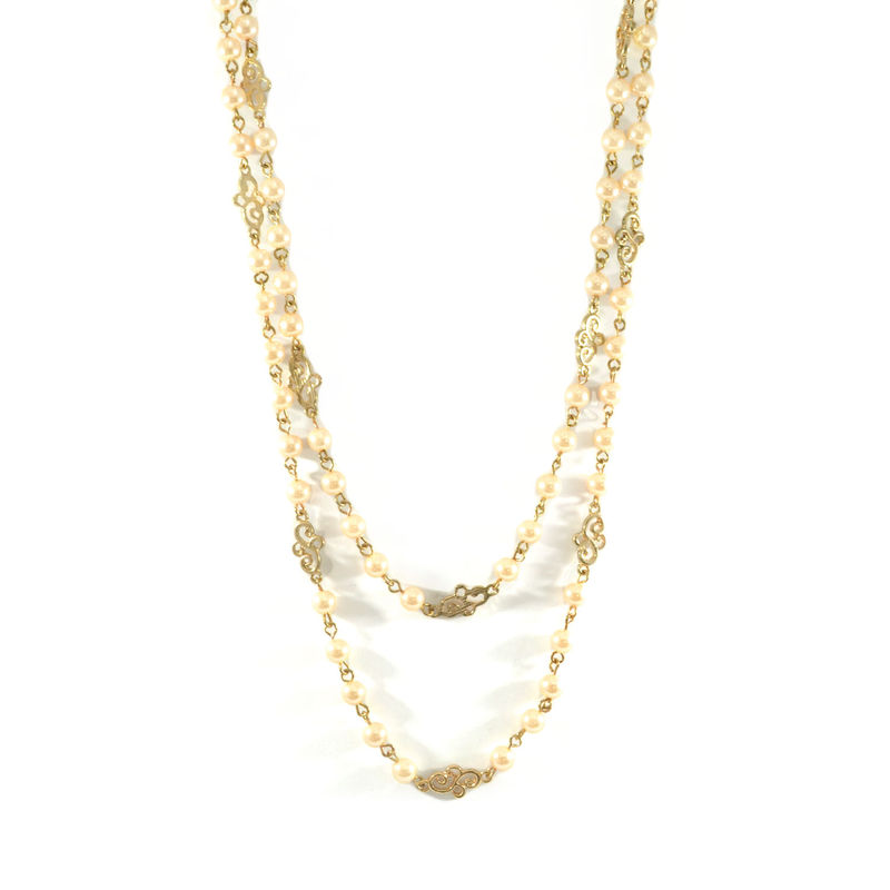 PEARL AND PATTERN PENDANTS LAYER NECKLACE - product image  