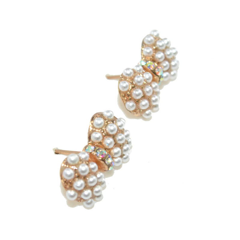 PEARL AND CRYSTAL EARRINGS - product image  