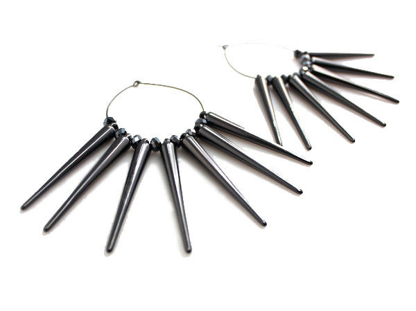 MULTI SPIKE WITH BLACK CRYSTAL EARRING - product image  