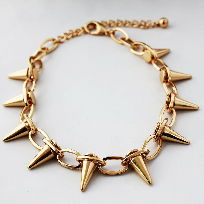 MULTI SPIKE NECKLACE - product image  