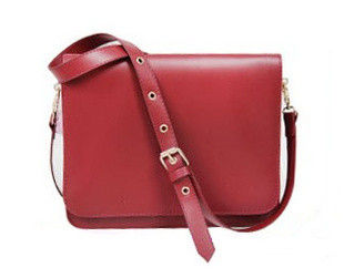 MINIMAL RED SHOULDER BAG - product image  