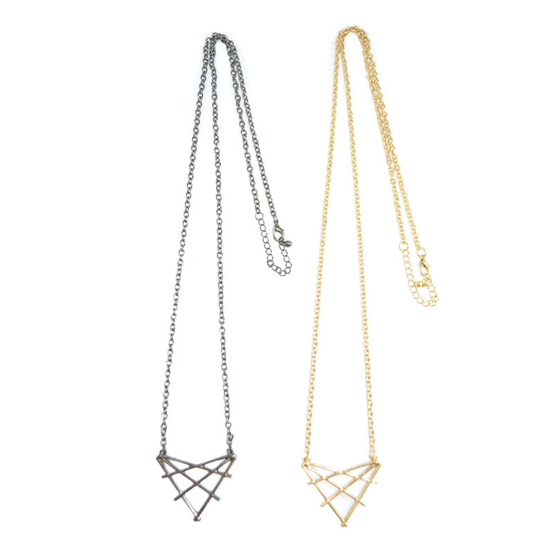 METALLIC WEAVED TRIANGLE NECKLACE - product image  