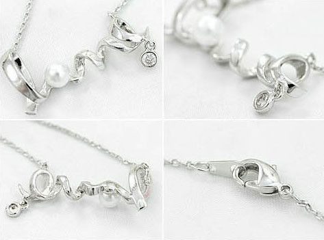 LOVE NECKLACE - product image  