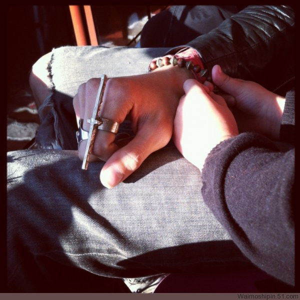 LONG CROSS RING - product image  