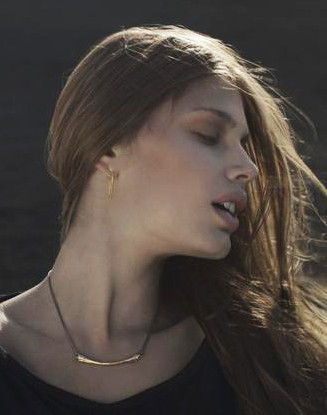 LONG BAR NECKLACE - product image  