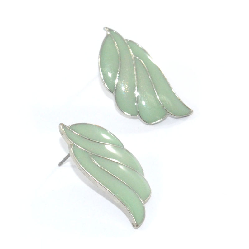 LEAF EARRINGS - product image  