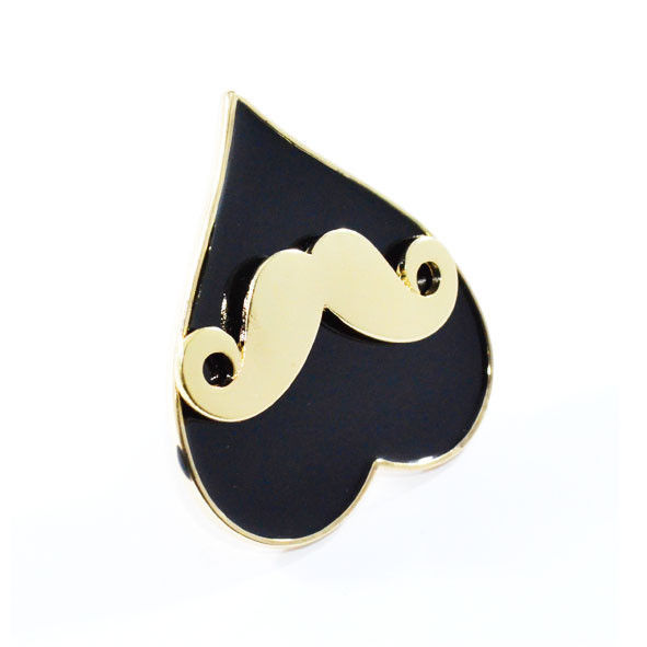 LARGE GOLD TONE MUSTACHE WITH HEART RING - product image  