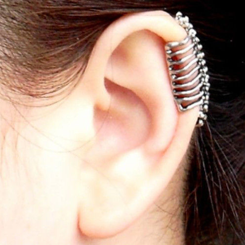 VINTAGE STYLE SPINE EAR CUFF - product image  