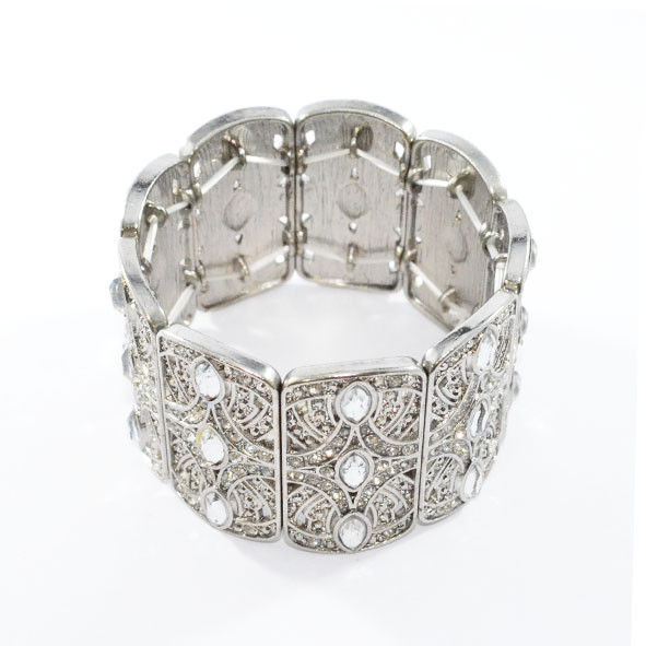 VINTAGE STYLE SILVER TONE PATTERN WITH CRYSTALS ELASTIC BANGLE - product image  