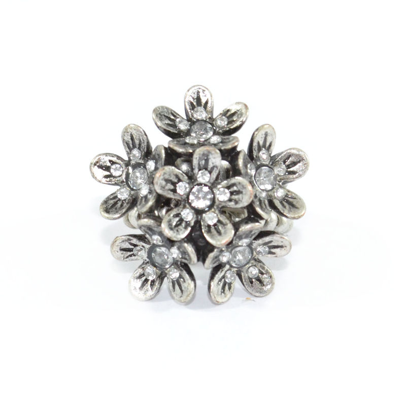 VINTAGE STYLE FLOWERS WITH CRYSTAL RING - product image  