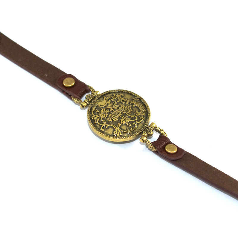 VINTAGE STYLE FAUX CLOCK BRACELET - product image  