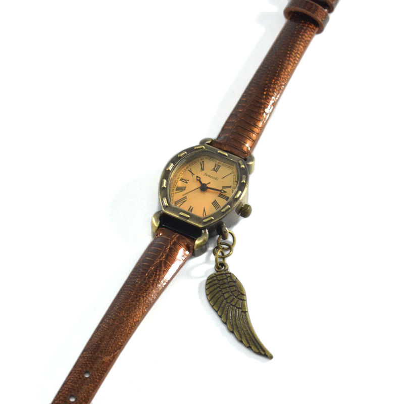 VINTAGE REPTILE SKIN WITH WING WATCH - product image  
