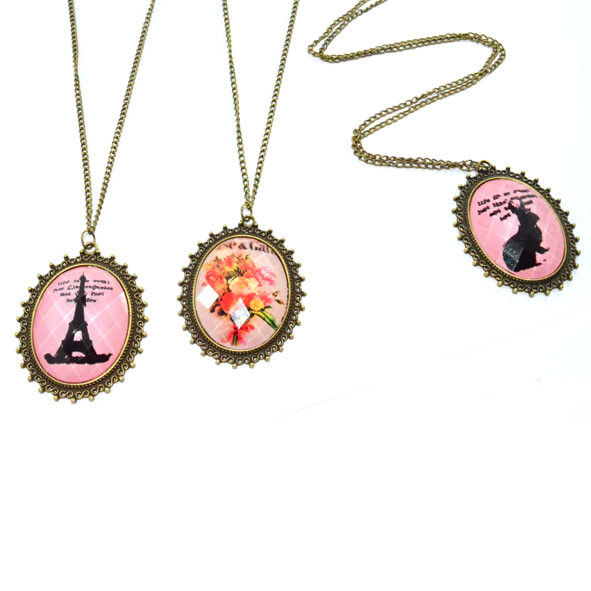 VINTAGE PENDANT NECKLACE - product image  