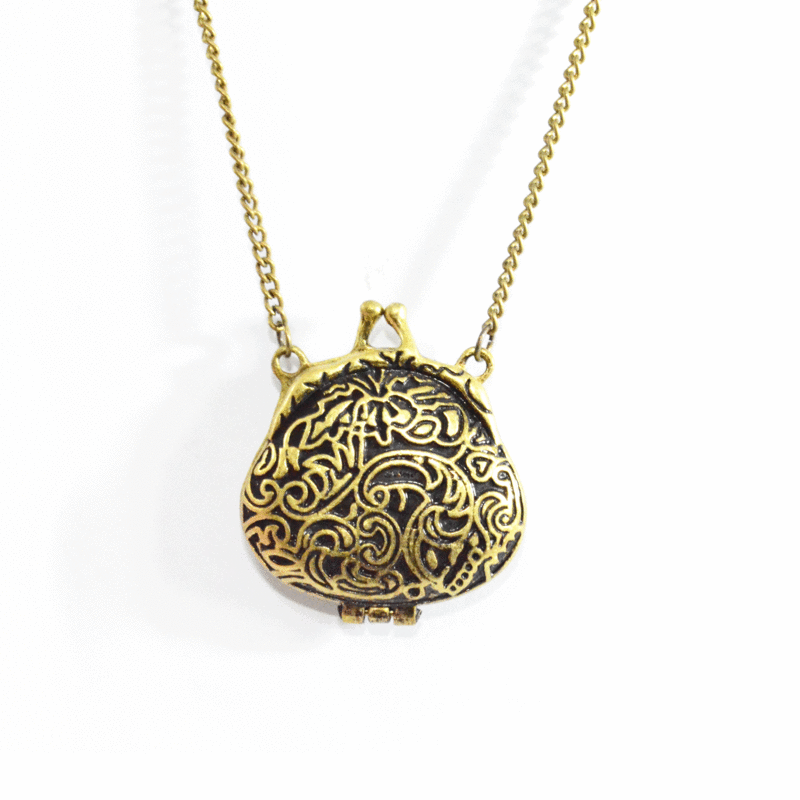VINTAGE GOLD PURSE PENDANT NECKLACE - product image  