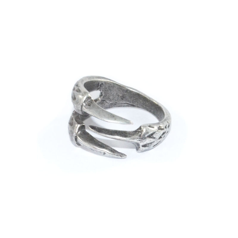 VINTAGE ANIMAL CLAW RING - product image  