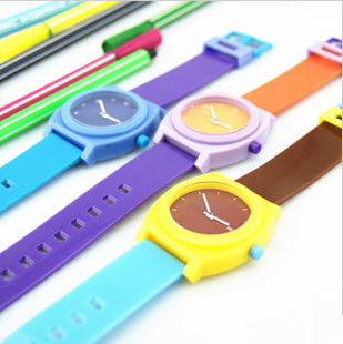 TWO TONE STRAP WATCH - product image  
